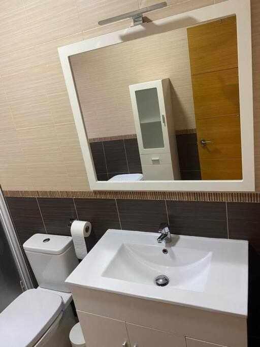 Apartamento Club Nautico By Solymar Holiday Torre Del Mar Esterno foto