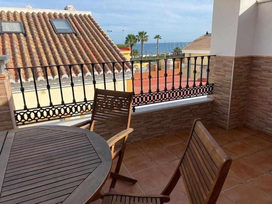 Apartamento Club Nautico By Solymar Holiday Torre Del Mar Esterno foto